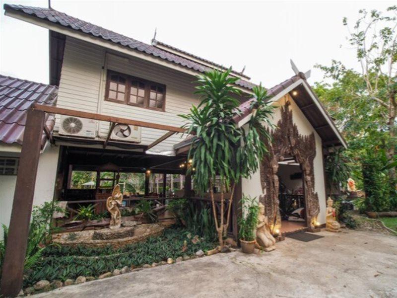 Capital O 834 Iyara Resort & Spa Koh Chang Extérieur photo