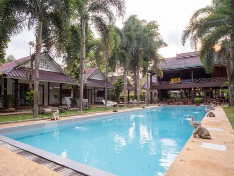 Capital O 834 Iyara Resort & Spa Koh Chang Extérieur photo