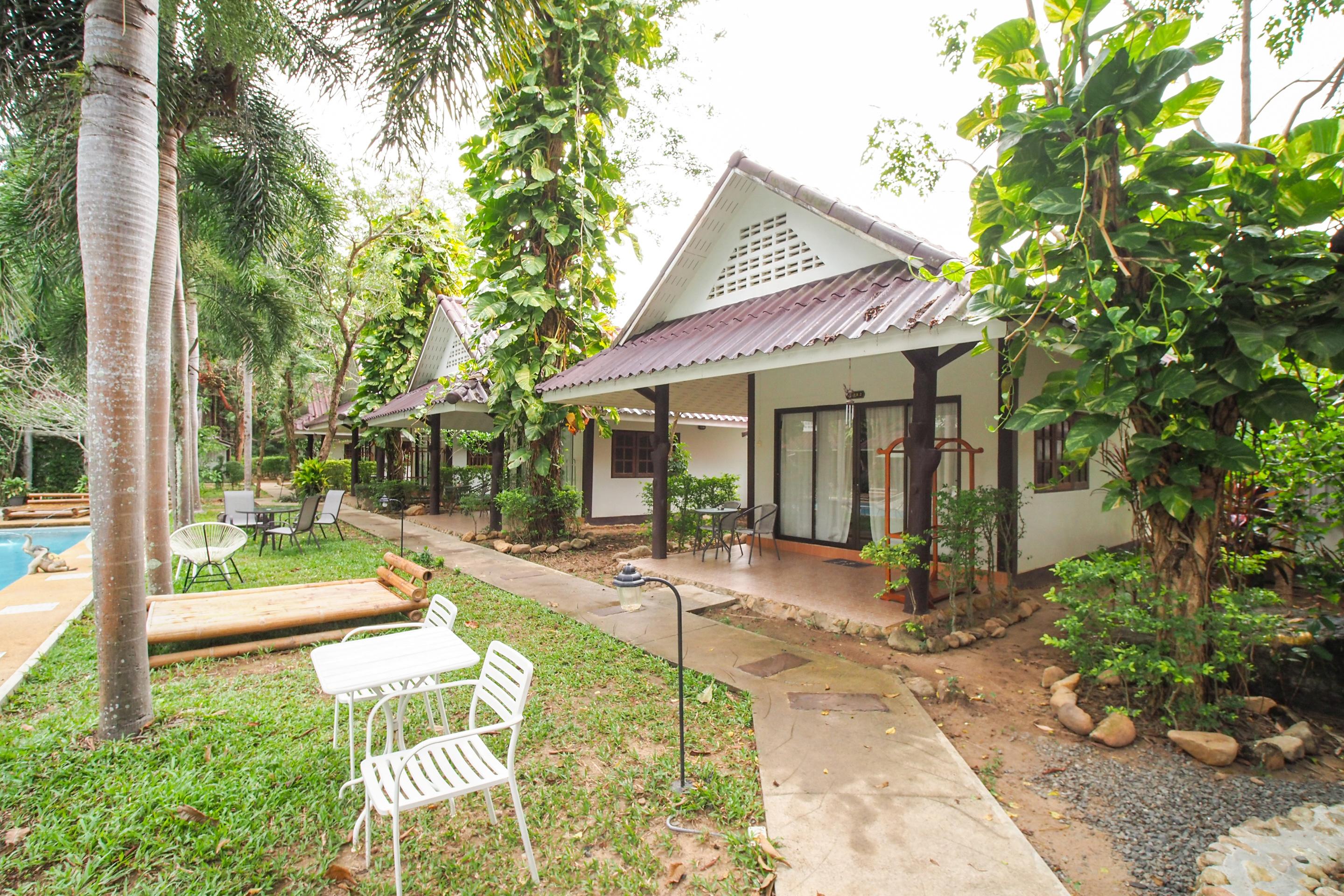 Capital O 834 Iyara Resort & Spa Koh Chang Extérieur photo